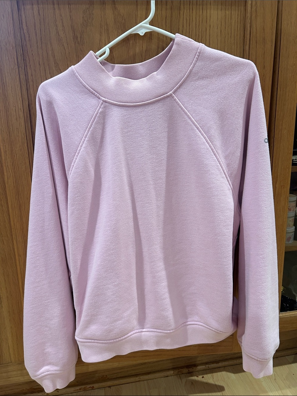 Women's Alo Crewneck Pullover Sweatshirt - Light Pink